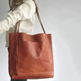 Margot - Saco Tote Clássico Leve